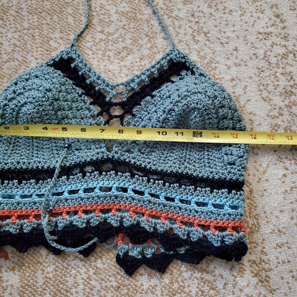 HANDCRAFTED Crochet Lace Up Halter Bralette Crop Top - Picture 9 of 9